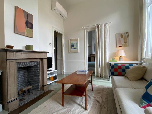 Appartement à louer à Brussels, Place du Grand Sablon