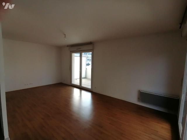 Appartement à louer à Bruz, Bretagne, €