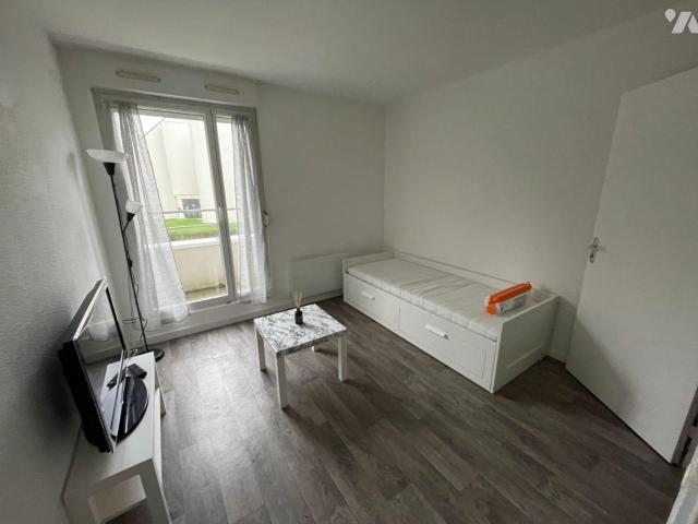 Appartement à louer à Bruz, Bretagne, €
