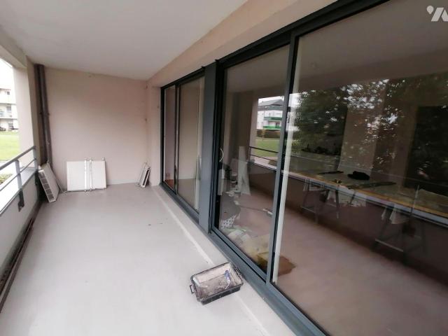 Appartement à louer à Bruz, Bretagne, €