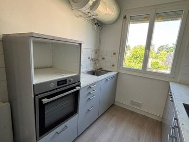 Appartement à louer à Gournay en Bray, Normandie, €