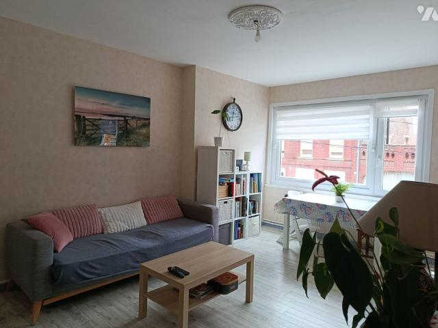 Appartement à louer à Dourges, Hauts de France, €