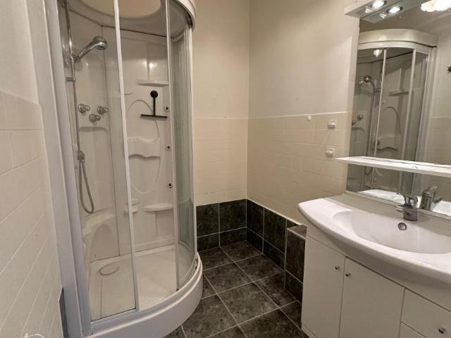 Appartement à louer à Dole, Bourgogne Franche Comté, €