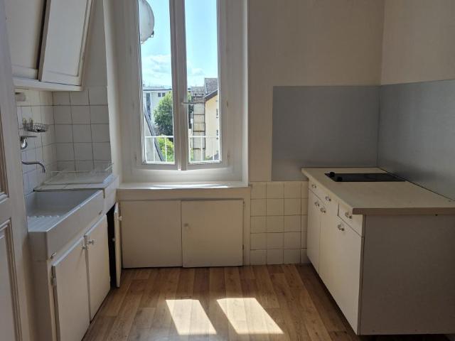 Appartement à louer à Divonne les Bains, Auvergne Rhône Alpes, €