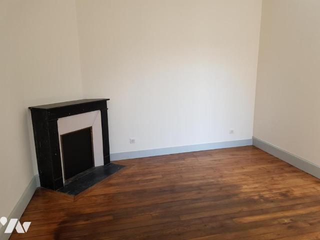 Appartement à louer à Épernay, Grand Est, €
