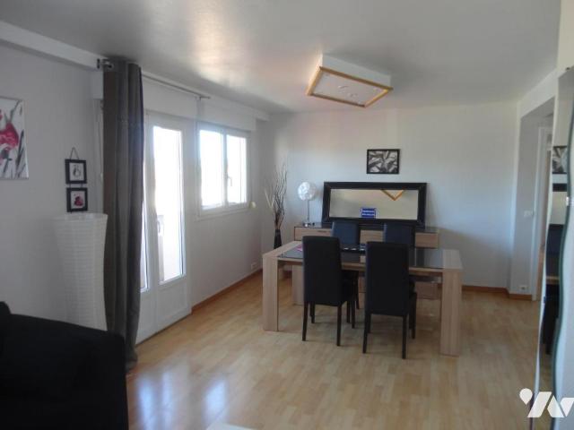 Appartement à louer à Épernay, Grand Est, €