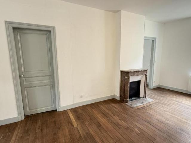 Appartement à louer à Épernay, Grand Est, €