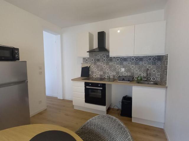Appartement à louer à Estaires, Hauts de France, €