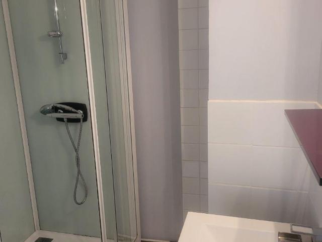 Appartement à louer à Eu, Normandie, €