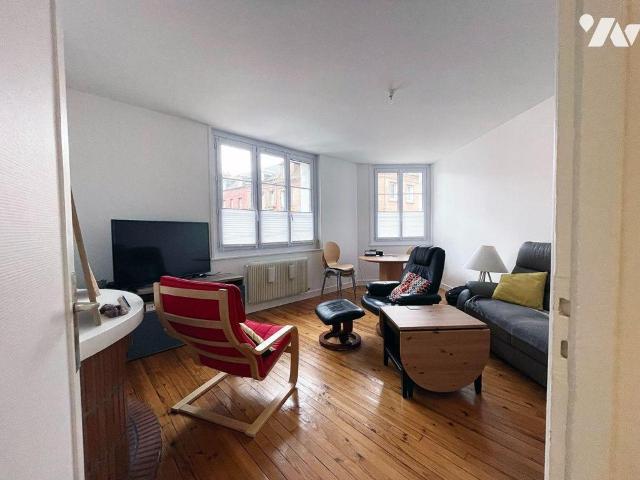 Appartement à louer à Eu, Normandie, €