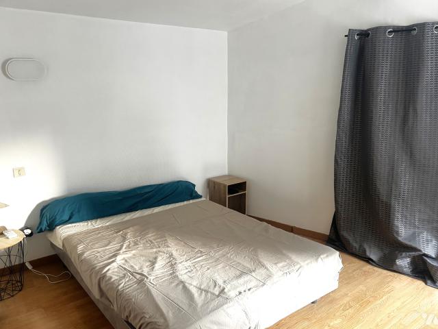 Appartement à louer à Fons, Occitanie, €