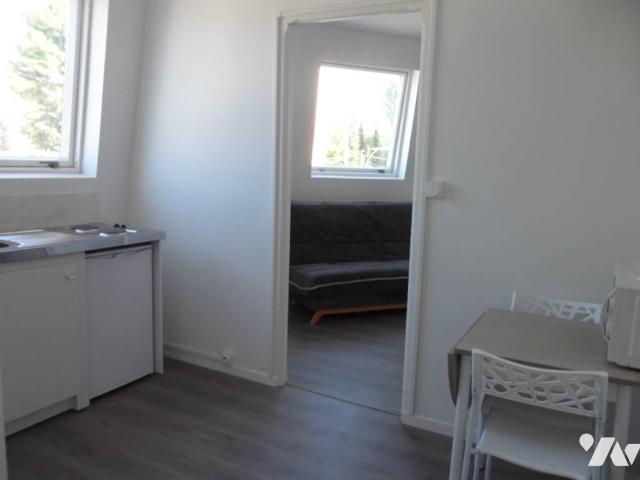 Appartement à louer à Faches Thumesnil, Hauts de France, €