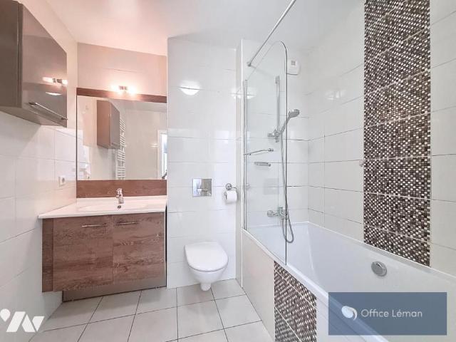 Appartement à louer à Ferney Voltaire, Auvergne Rhône Alpes, €
