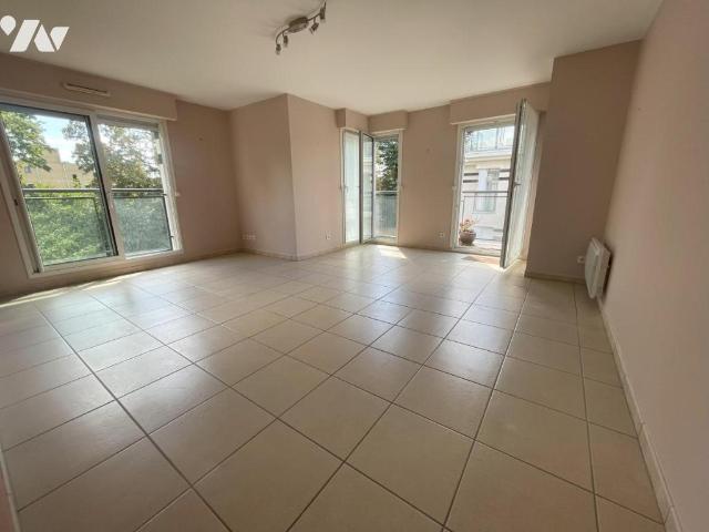 Appartement à louer à Halluin, Hauts de France, €