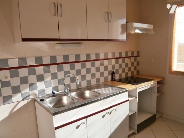 Appartement à louer à Hermitage, Bretagne, €