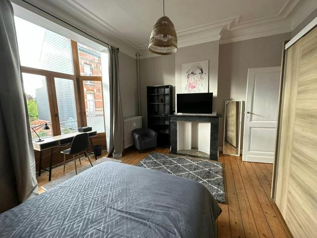Appartement à louer à Ixelles, Rue du Bourgmestre