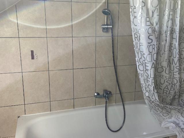 Appartement à louer à Orbec, Normandie, €