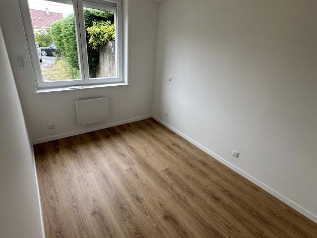 Appartement à louer à Outreau, Hauts de France, €