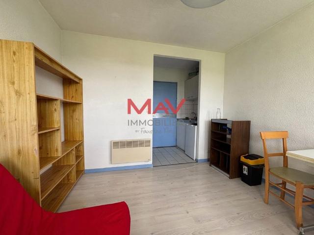 Appartement à louer à Longuenesse •