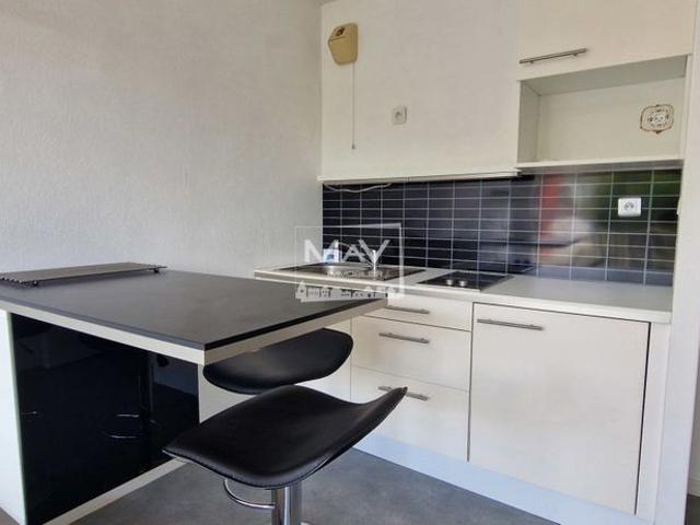 Appartement à louer à Loos •