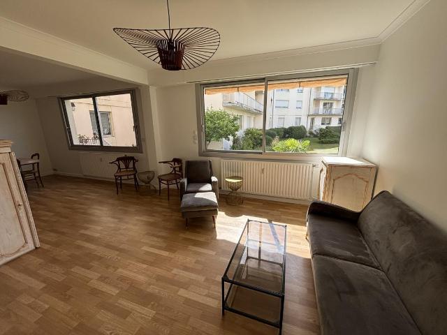 Appartement à louer à Laval 53000