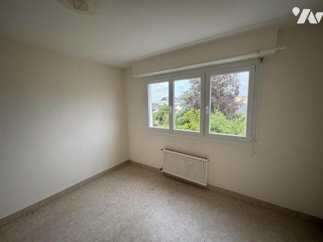 Appartement à louer à Laval, Pays de la Loire, €