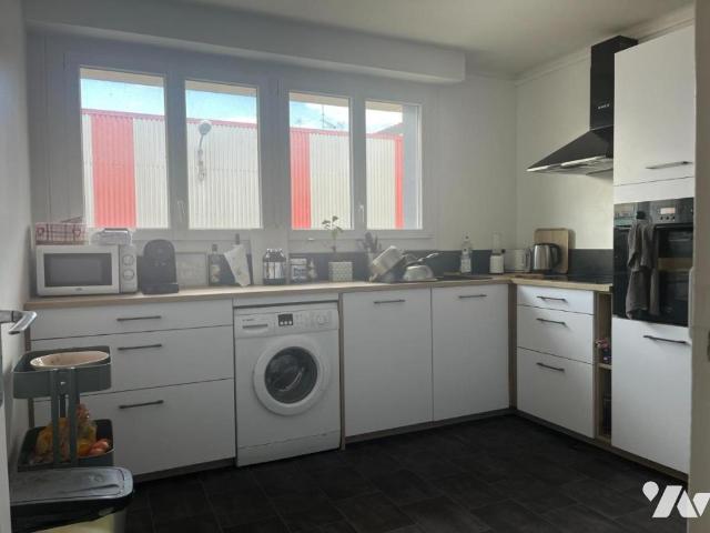 Appartement à louer à Laval, Pays de la Loire, €