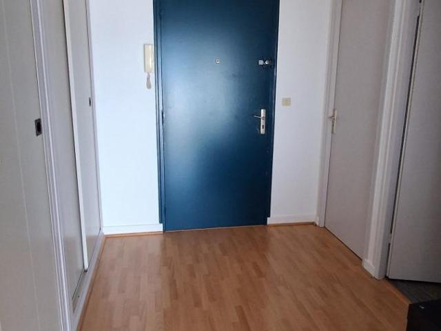 Appartement à louer à Laval, Pays de la Loire, €