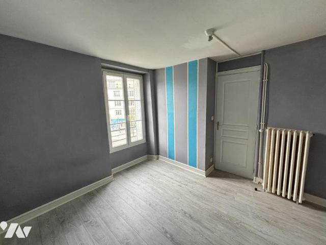 Appartement à louer à Laval, Pays de la Loire, €