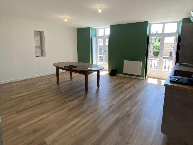 Appartement à louer à La Chapelle Chaussée 35630