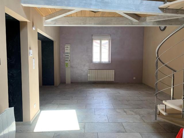 Appartement à louer à Lagnieu 01150