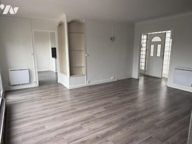 Appartement à louer à Lens, Hauts de France, €