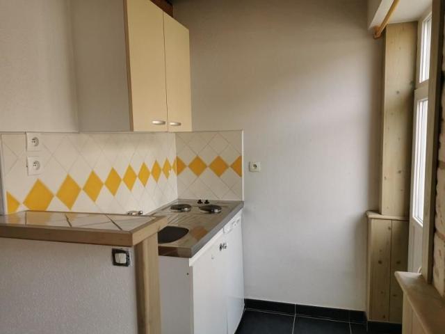 Appartement à Louer à LILLE 490 €