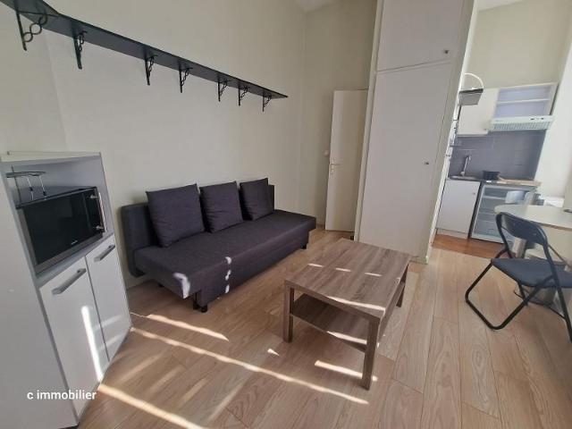 Appartement à Louer à LILLE 530 €