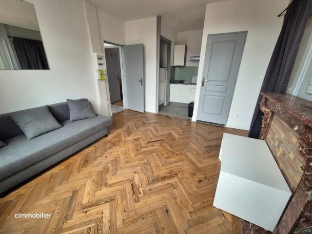 Appartement à Louer à LILLE 630 €