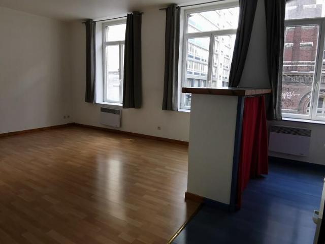 Appartement à Louer à LILLE 690 €