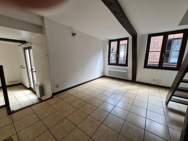 Appartement à Louer à LILLE 770 €