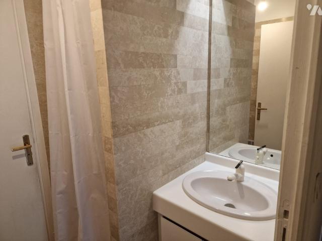 Appartement à louer à Lille, Hauts de France, €