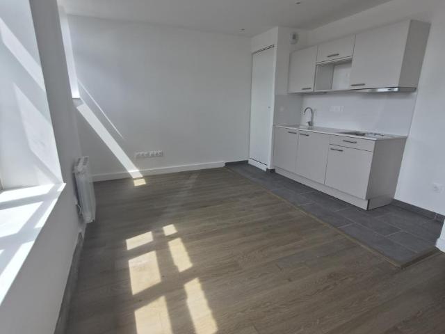 Appartement à louer à Lille, Hauts de France, €