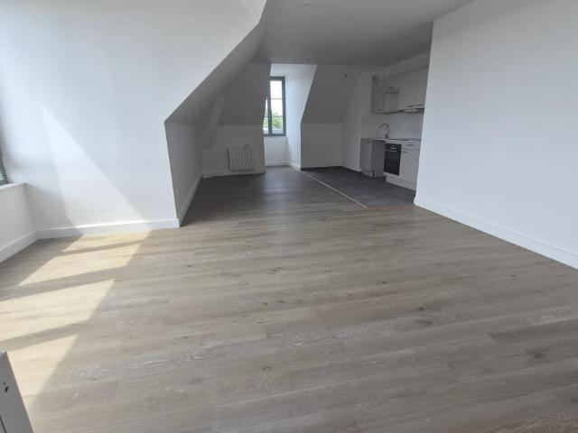 Appartement à louer à Lille, Hauts de France, €