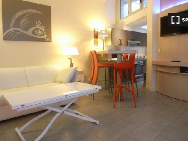 Appartement à louer à Montmartre, Paris