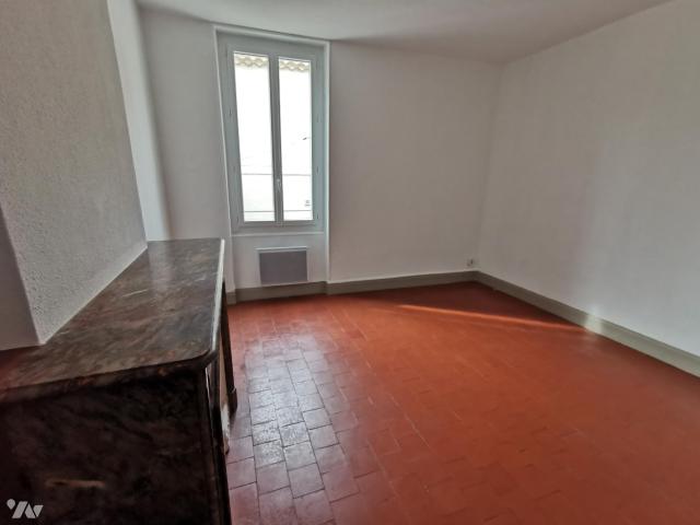 Appartement à louer à Montélimar, Auvergne Rhône Alpes, €