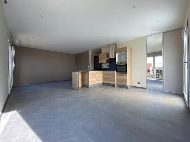 APPARTEMENT à louer à MONTROND LE CHATEAU 3 pièces REF 224824