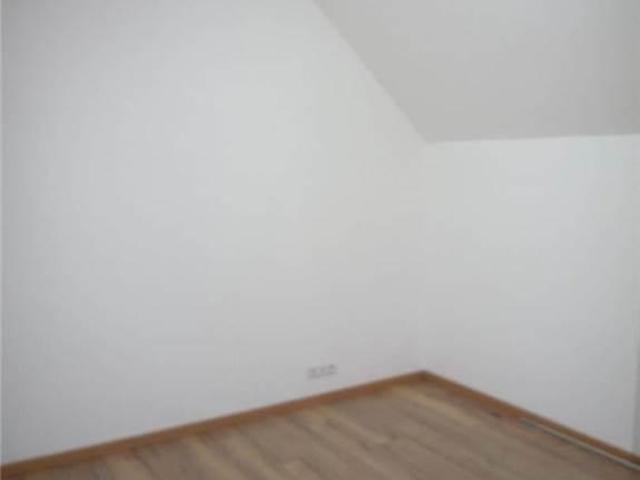 Appartement à louer à Montsûrs, Pays de la Loire, €