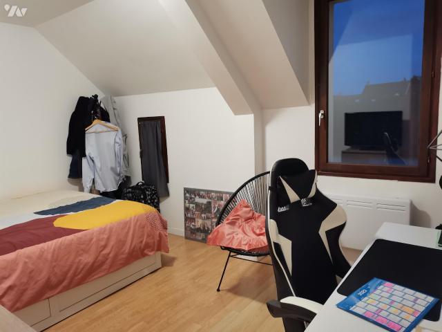 Appartement à louer à Mormant, Île de France, €