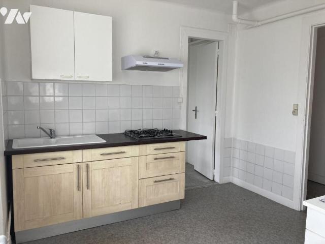 Appartement à louer à Maubeuge, Hauts de France, €