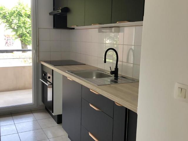 Appartement à louer à Mans, Pays de la Loire, €