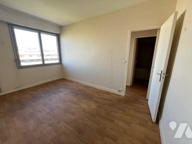 Appartement à louer à Mans, Pays de la Loire, €