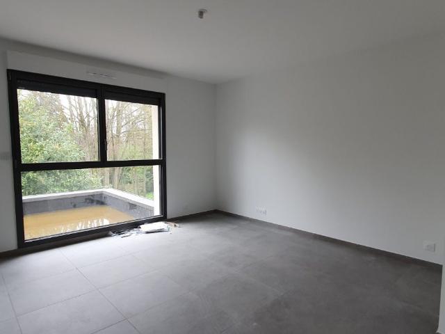 Appartement à louer à Marquise, Hauts de France, €