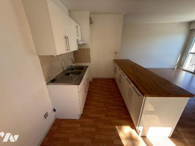 Appartement à louer à Noyal sur Vilaine, Bretagne, €